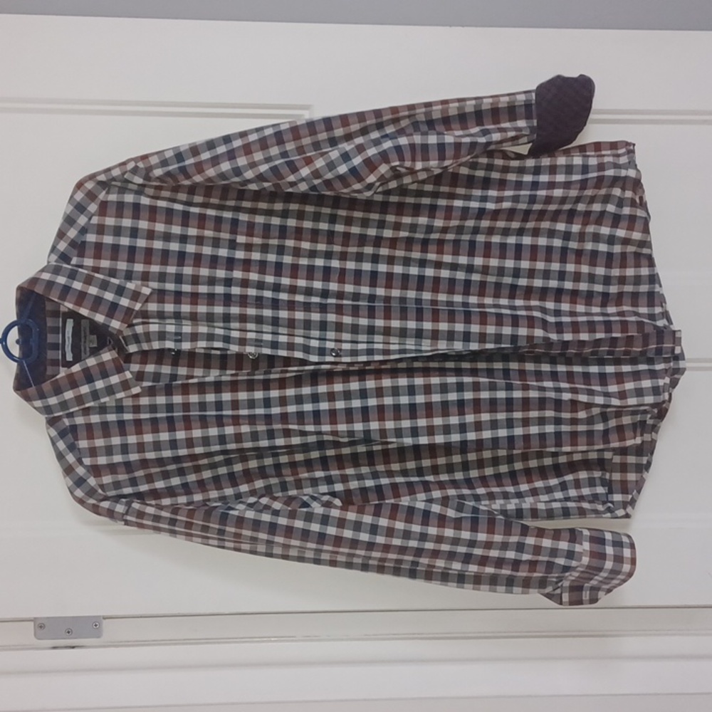 Johnston & Murphy button up
